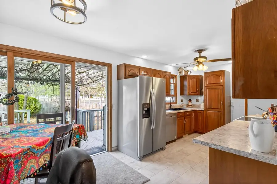 1160 LAKEWOOD LANE, Wisconsin Rapids, WI 54494 - #2