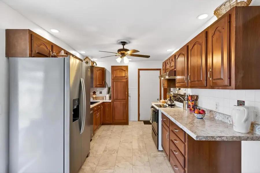 1160 LAKEWOOD LANE, Wisconsin Rapids, WI 54494 - #3