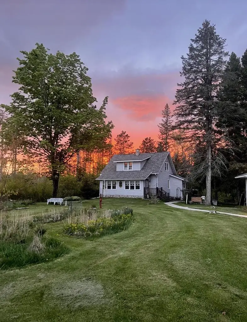 W3552 PORKY LANE, Lily, WI 54491 - #1