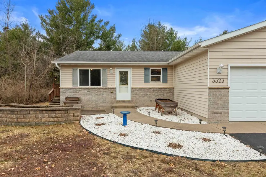 3323 ROSEWOOD DRIVE, Plover, WI 54467 - #3