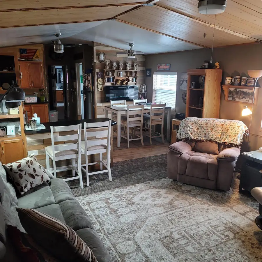 7740 SOUTH PARK ROAD #Lot #330, Wisconsin Rapids, WI 54494 - #3