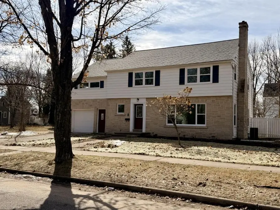 1305 E 6TH STREET, Merrill, WI 54452 - #2