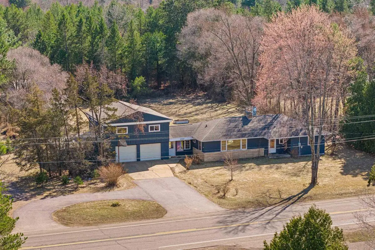 1020 GRIFFITH AVENUE, Wisconsin Rapids, WI 54494 - #1