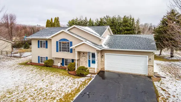 2504 COUNTRY CREEK LANE, Weston, WI 54476