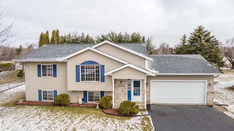 2504 COUNTRY CREEK LANE, Weston, WI 54476 - #2