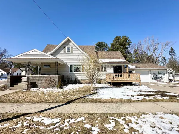 1302 5TH AVENUE, Antigo, WI 54409
