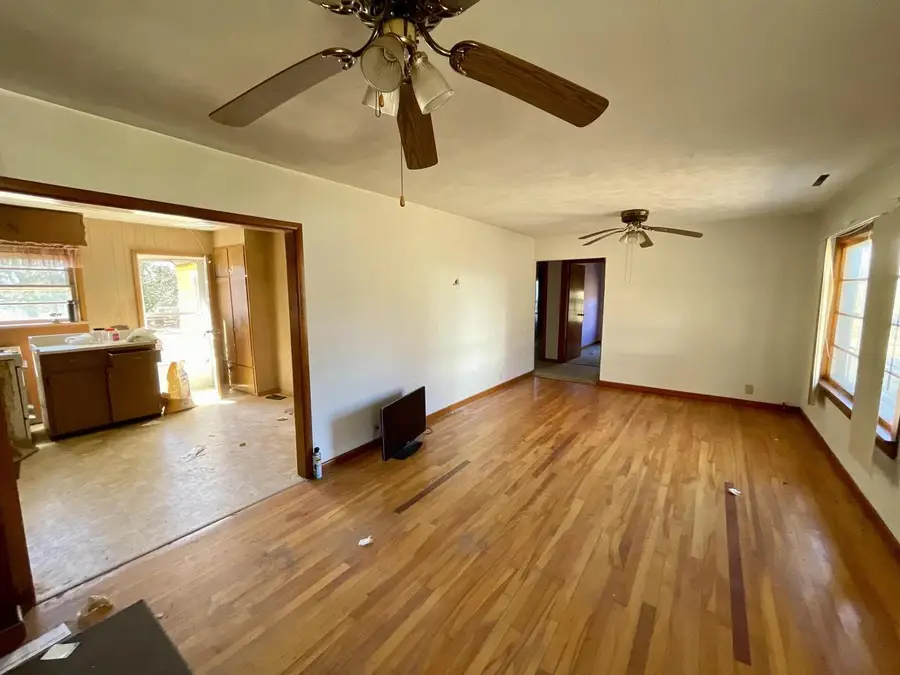 W9253 US HIGHWAY 8, Catawba, WI 54515 - #2