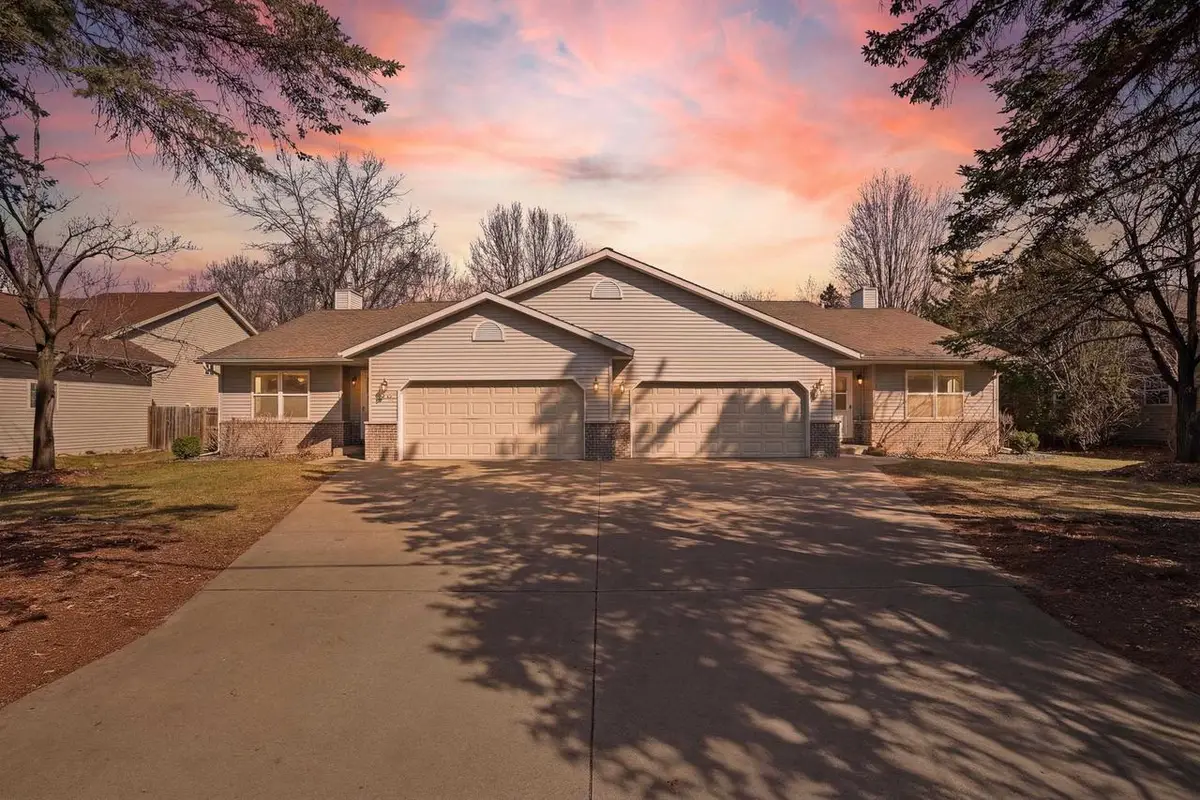 3600-3602 YVONNE DRIVE, Stevens Point, WI 54481 - #1