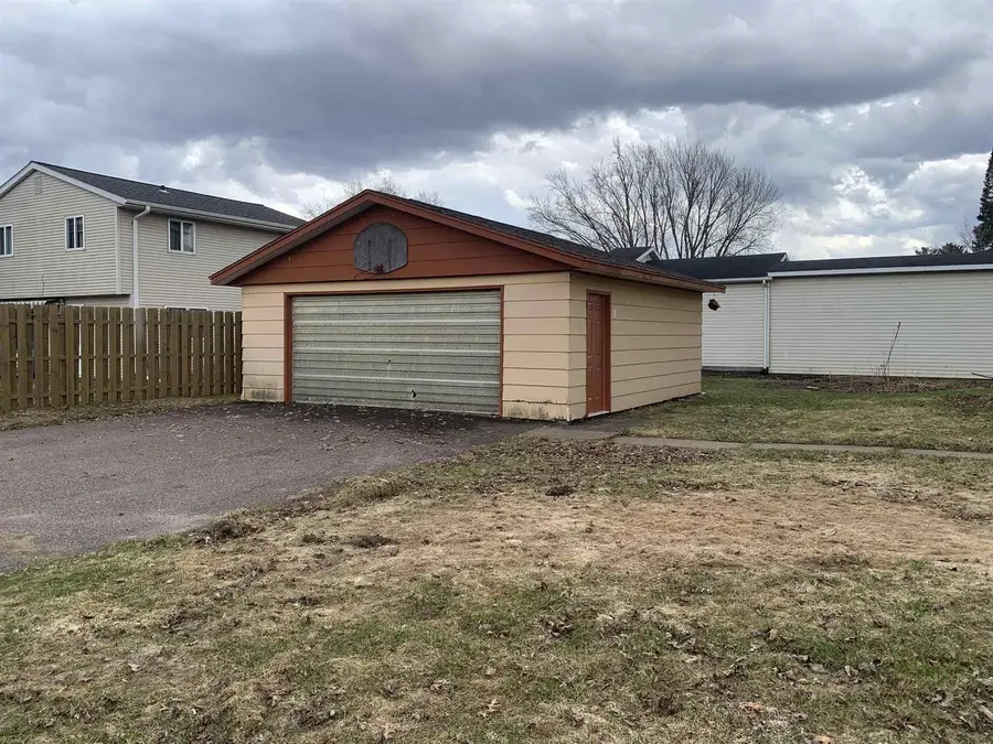 1415 1ST AVENUE, Antigo, WI 54409 - #2