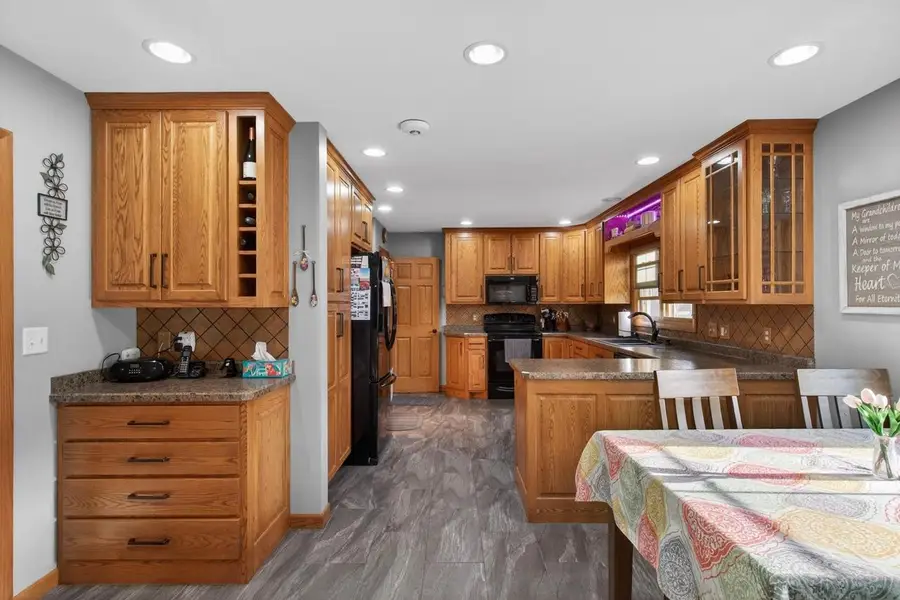 911 19TH STREET S, Wisconsin Rapids, WI 54494 - #2