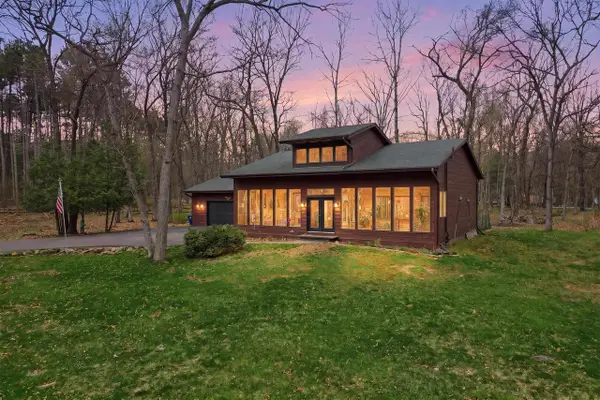 E2425 LAMPLIGHTER LANE, Waupaca, WI 54981