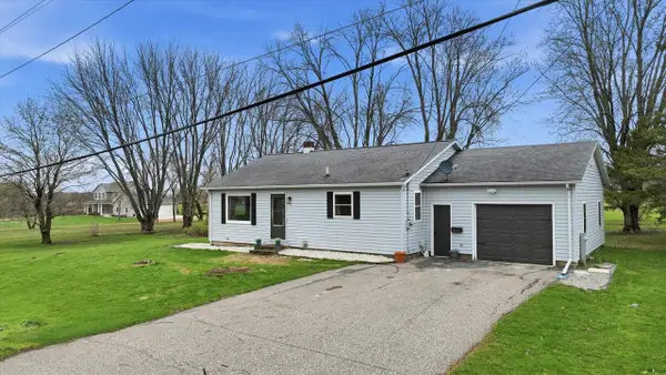 11186 MAIN STREET, Hewitt, WI 54441