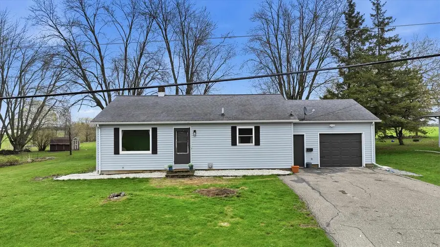 11186 MAIN STREET, Hewitt, WI 54441 - #2