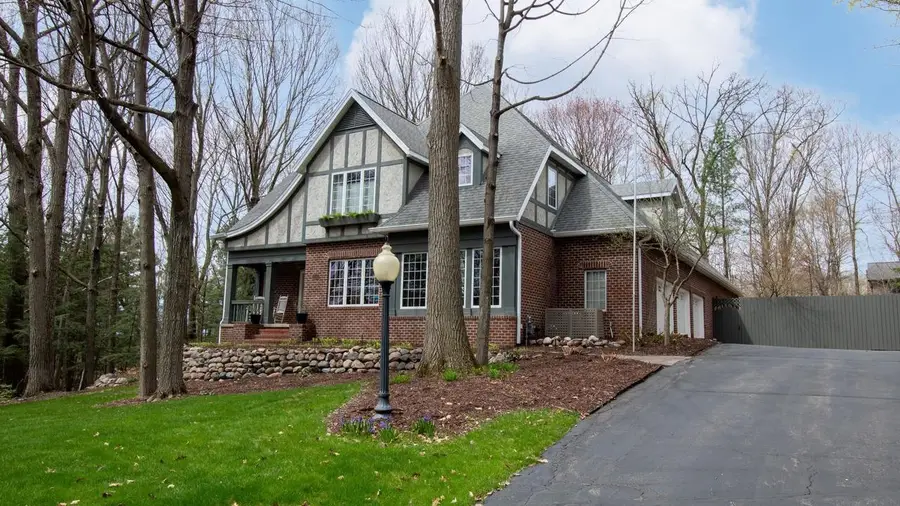 1706 TALL OAKS DRIVE, Wausau, WI 54403 - #3