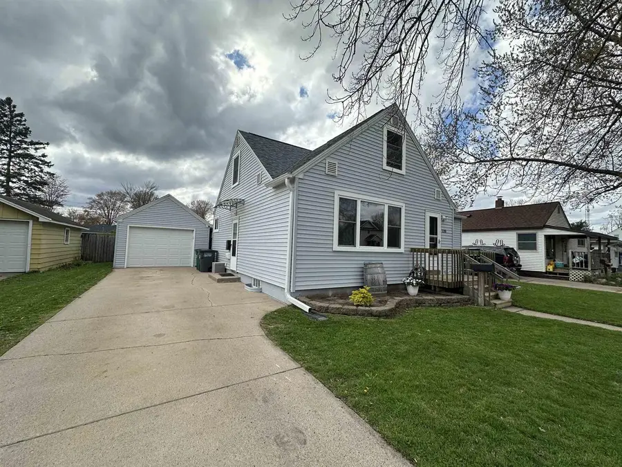 1130 14TH STREET SOUTH, Wisconsin Rapids, WI 54494 - #2
