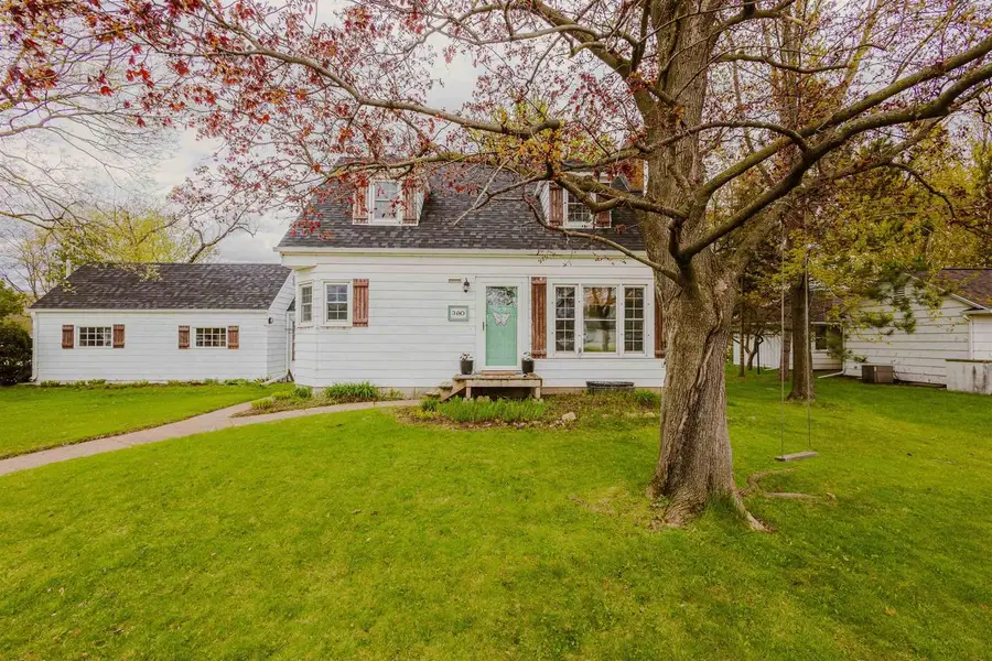 360 1ST STREET, Port Edwards, WI 54469 - #3