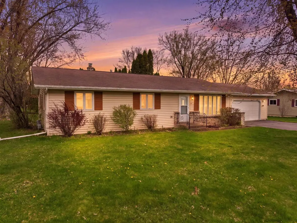 606 CLARK STREET, Spencer, WI 54479 - #1