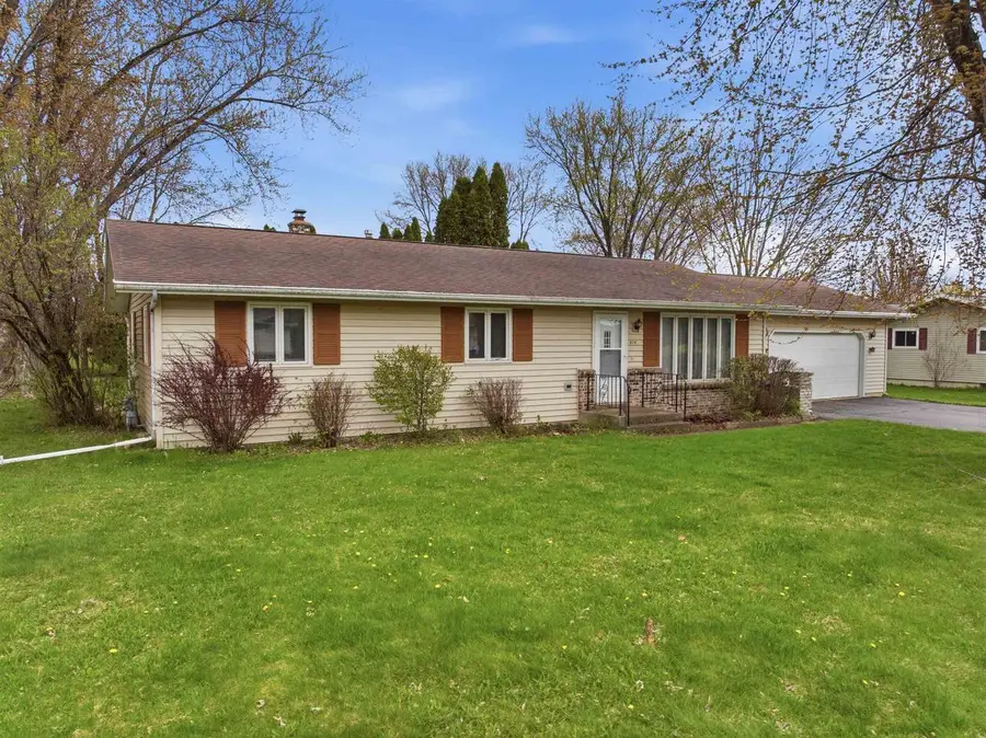 606 CLARK STREET, Spencer, WI 54479 - #2