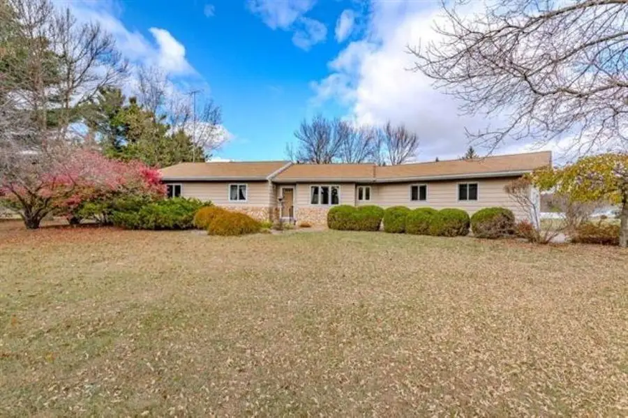 230240 NORTHFORK DRIVE, Wausau, WI 54403 - #2