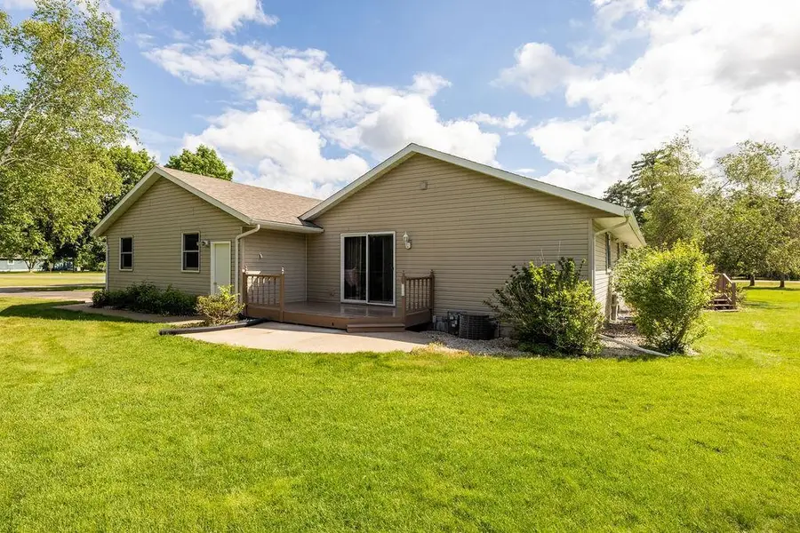 7930 CARILLON DRIVE, Wisconsin Rapids, WI 54494 - #3