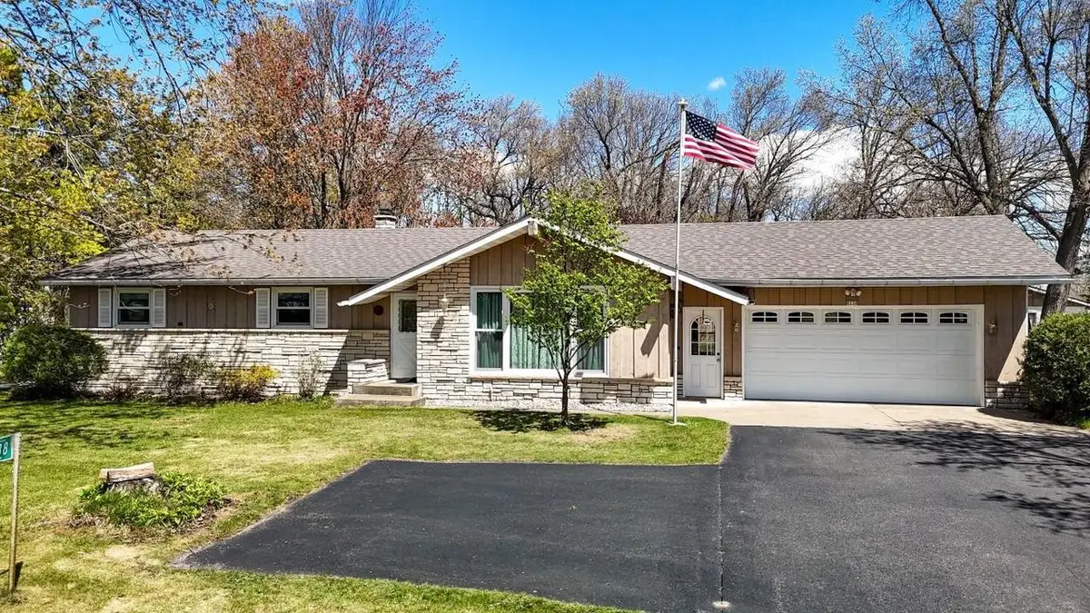8238 COUNTY ROAD B, Amherst, WI 54406 - #1