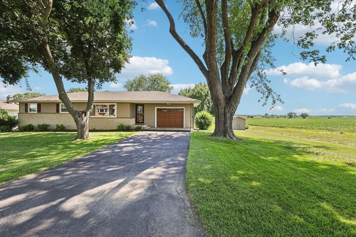 1909 WEBER DRIVE, Sun Prairie, WI 53590 - #1