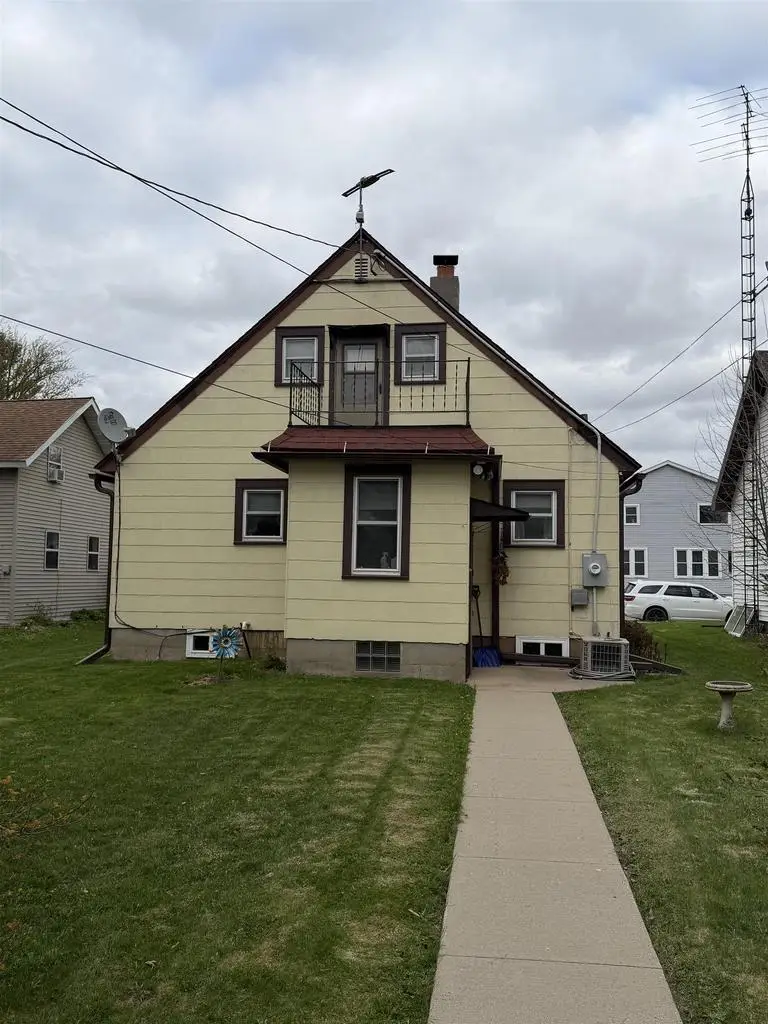 107 SECOND STREET, Colby, WI 54421 - #3