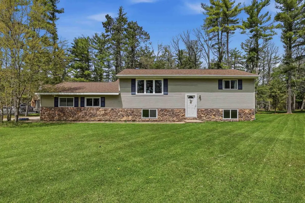 2410 HICKORY DRIVE, Plover, WI 54467 - #1