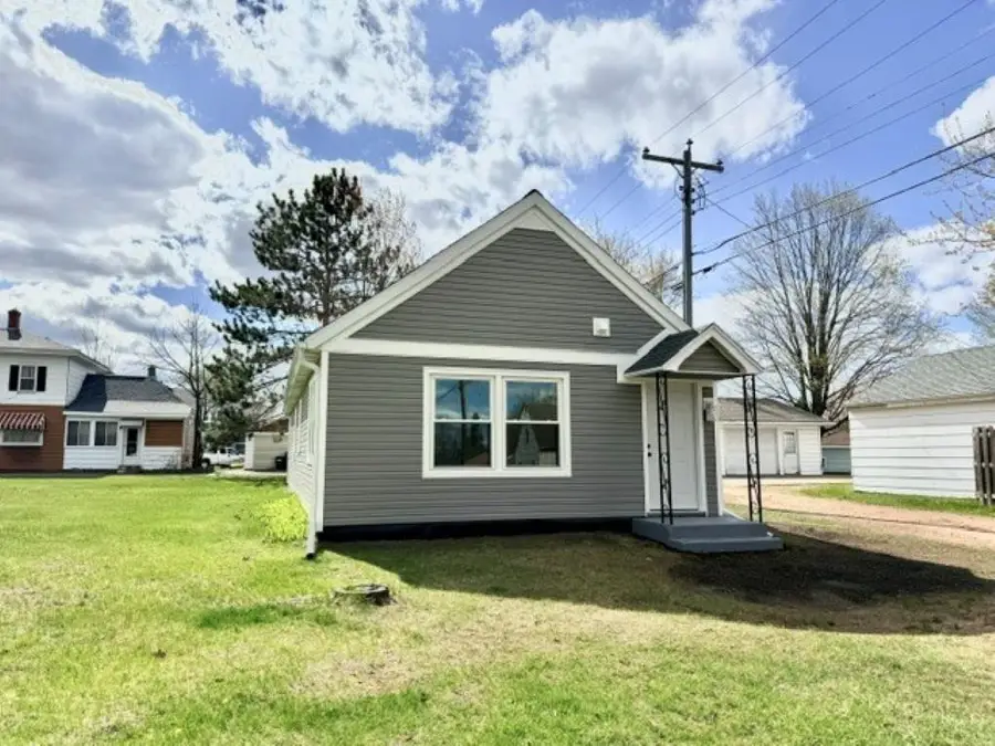 704 SPRUCE STREET, Merrill, WI 54452 - #2
