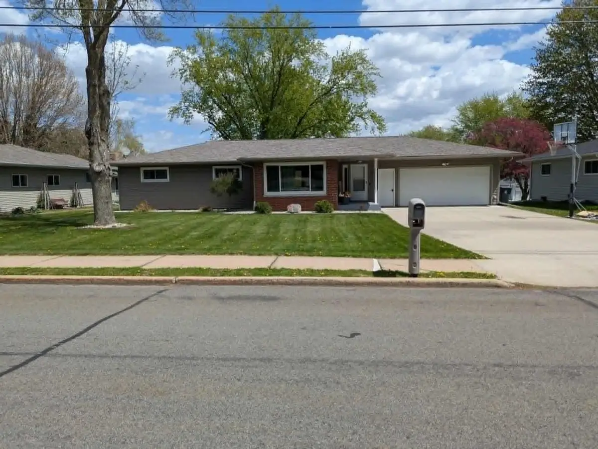 1909 PALMETTO AVENUE, Marshfield, WI 54449 - #1