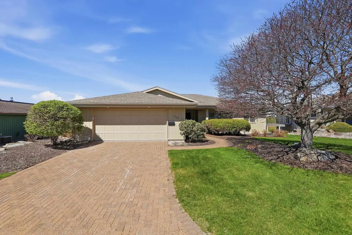 1038 EASTHILL DRIVE, Wausau, WI 54403 - #1