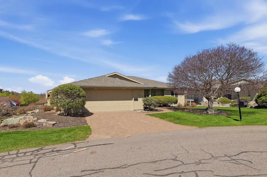 1038 EASTHILL DRIVE, Wausau, WI 54403 - #3