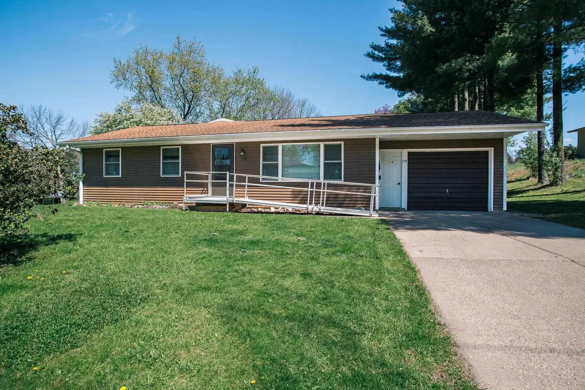 119 STATE STREET, Neillsville, WI 54456 - #1