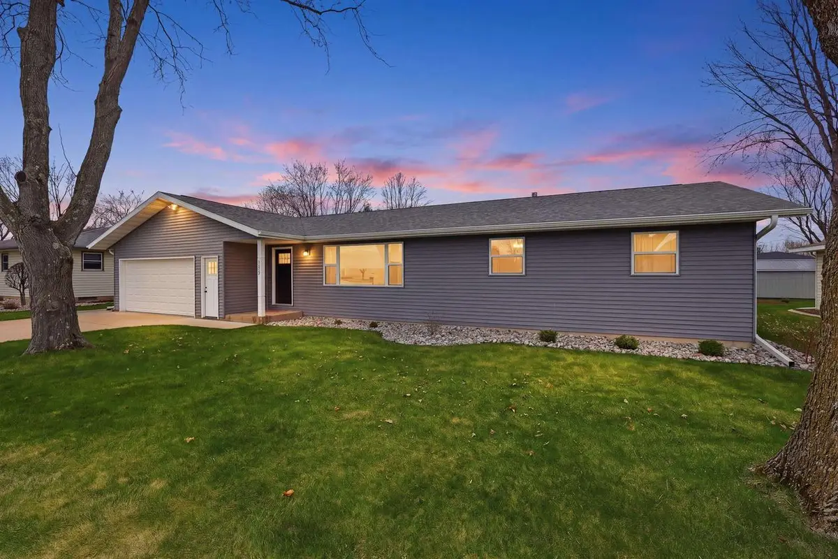 1427 29TH STREET, Marshfield, WI 54449 - #1