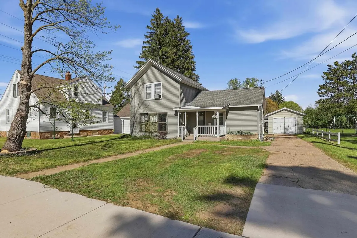 831 LINCOLN STREET, Wisconsin Rapids, WI 54494 - #1
