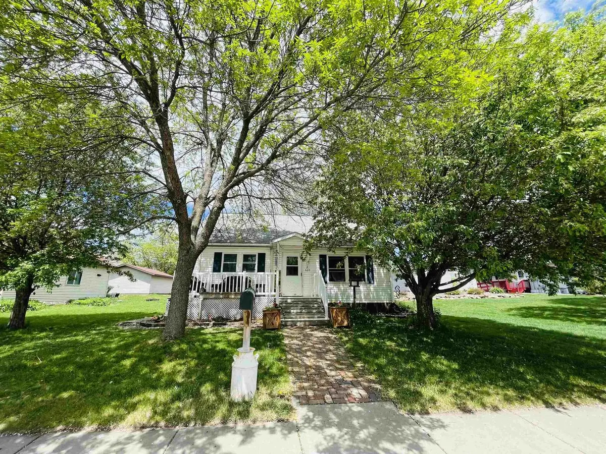 609 W MINER DRIVE, Ladysmith, WI 54848 - #1