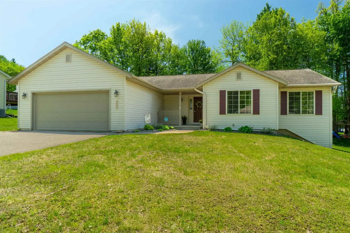 6607 CAVIN DRIVE, Wausau, WI 54401 - #1
