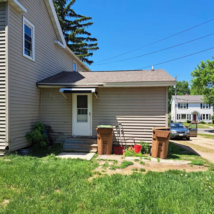 1903 WATER STREET #1903 A & B Water St, Stevens Point, WI 54481 - #3