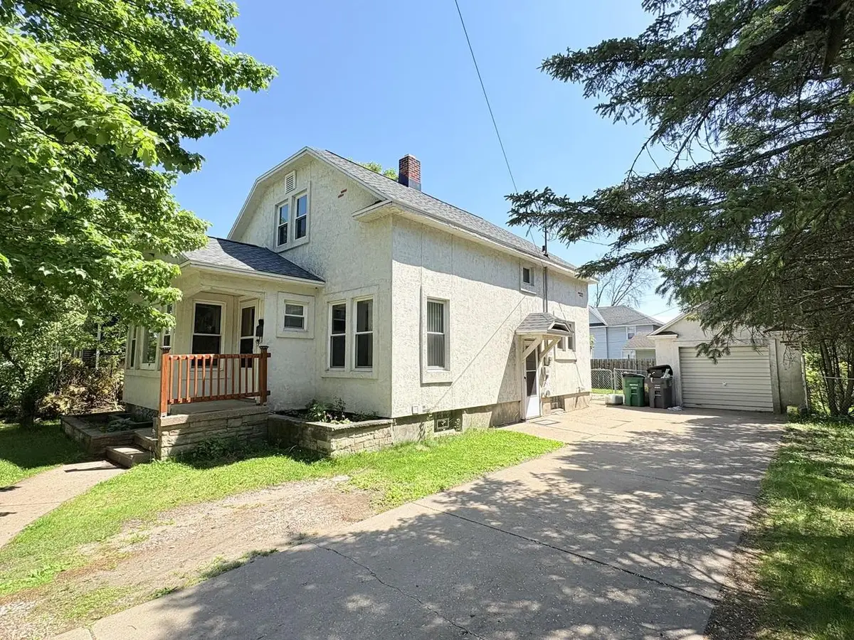 330 N 5TH STREET, Wisconsin Rapids, WI 54494 - #1