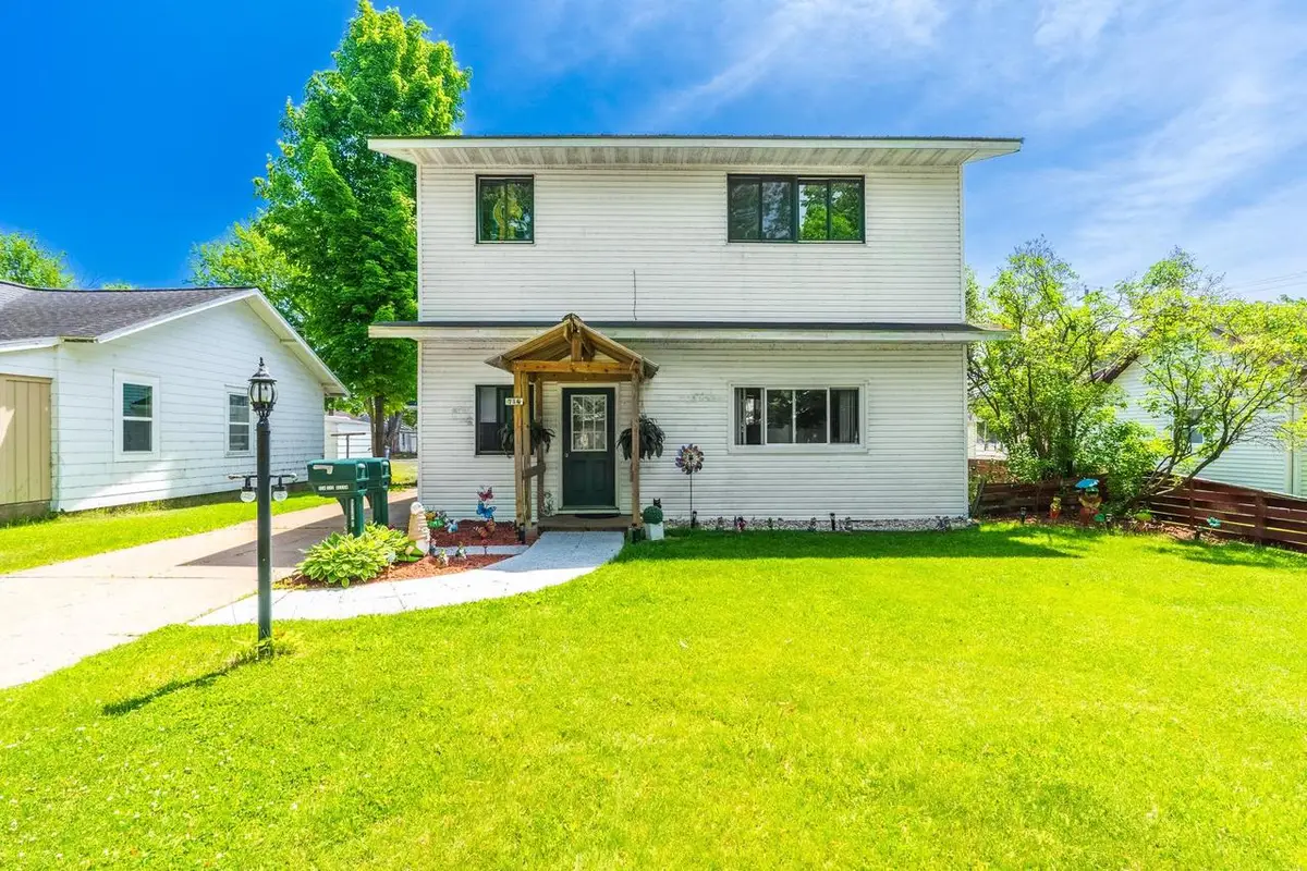 714 5TH STREET, Mosinee, WI 54455 - #1