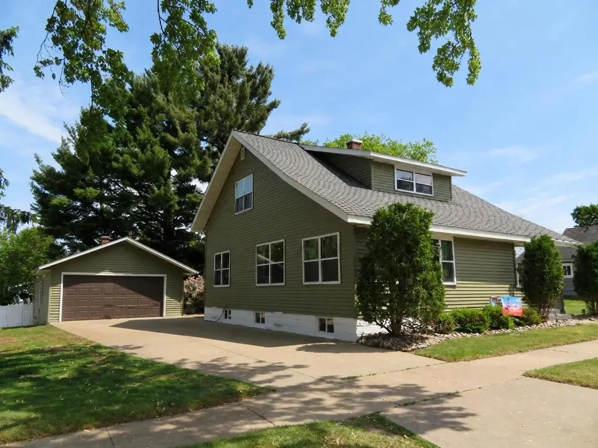 1208 E 9TH STREET, Merrill, WI 54452 - #1