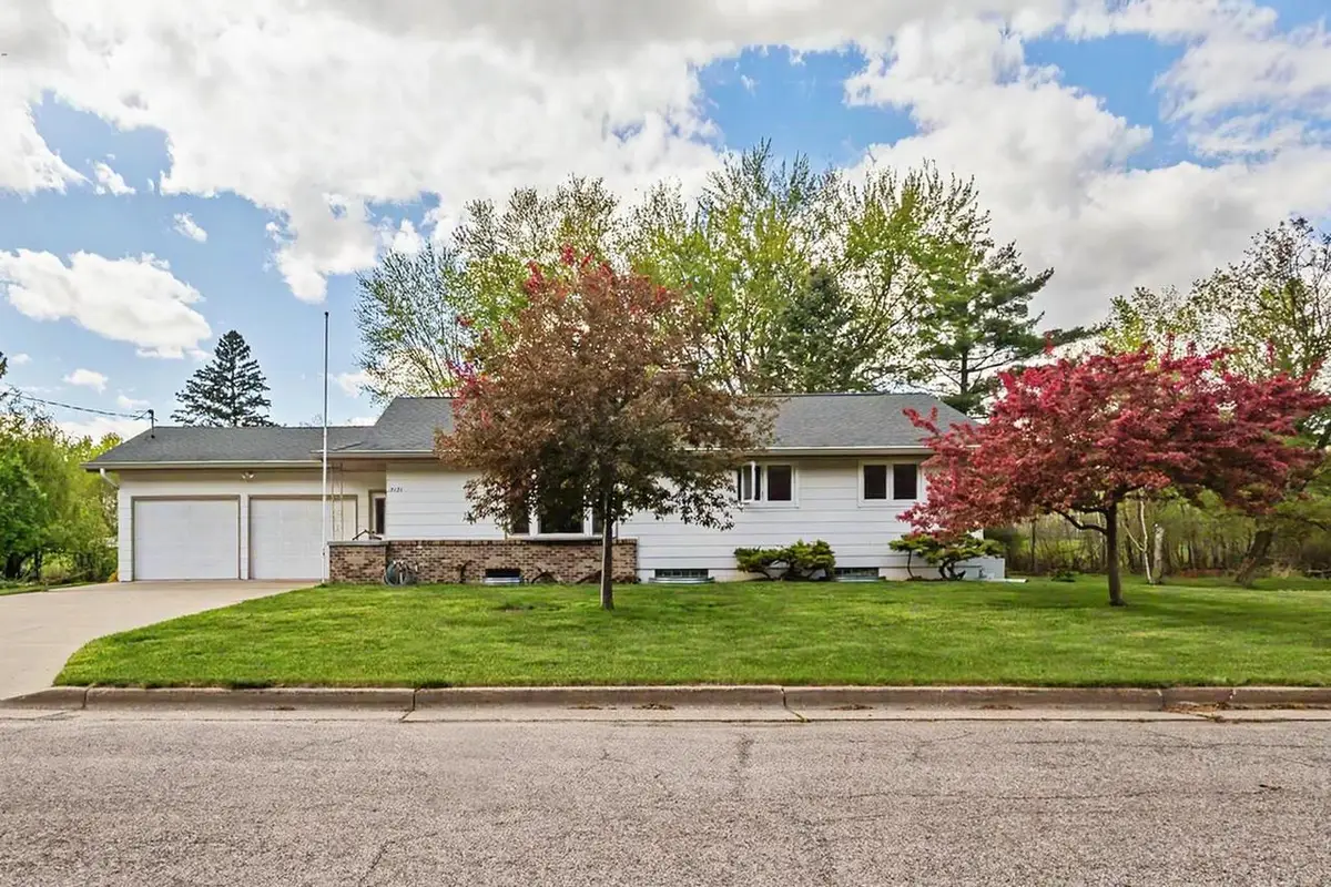 3131 MARIGOLD AVENUE, Wisconsin Rapids, WI 54495 - #1