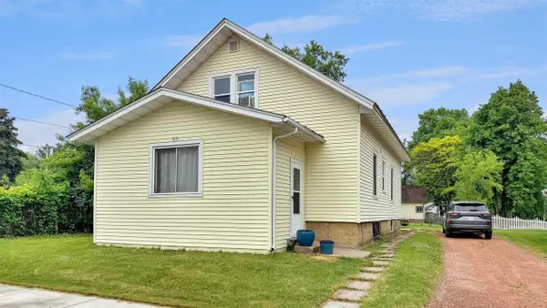507 W CLEVELAND STREET, Marshfield, WI 54449