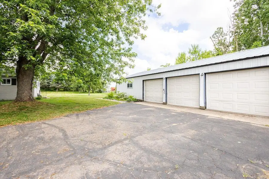 401 WATER STREET, Rosholt, WI 54473 - #2
