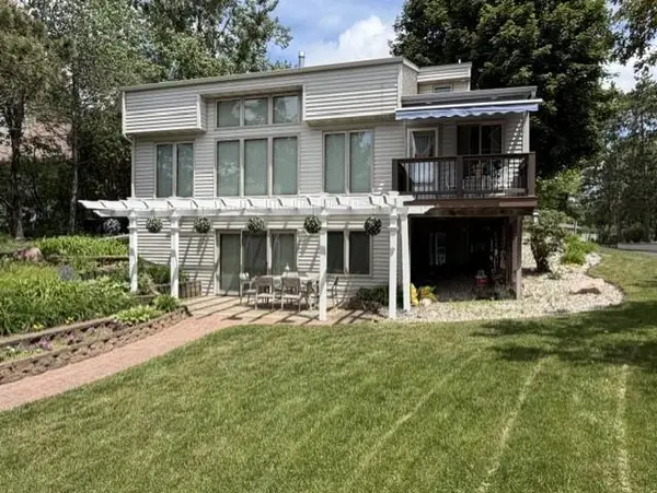 2740 SUNSET BOULEVARD, Stevens Point, WI 54481
