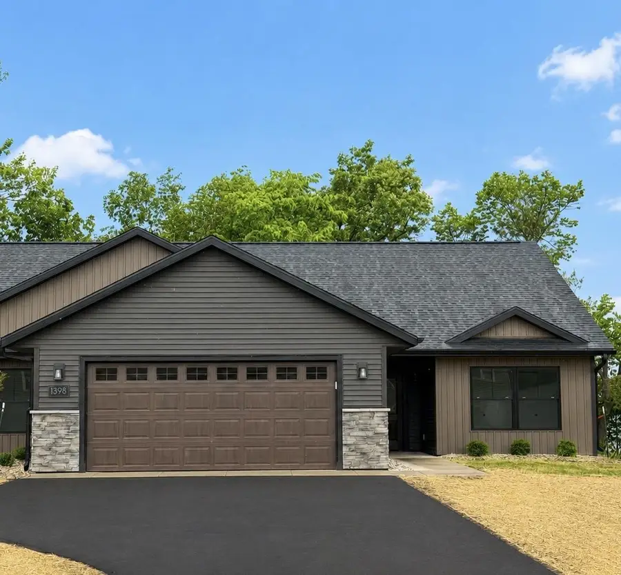 1398 PARK DRIVE #Unit 102, Schofield, WI 54476 - #2