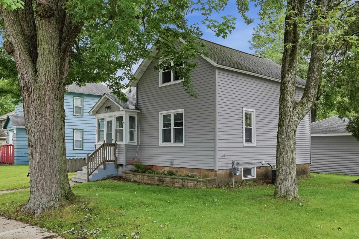 451 N 9TH AVENUE, Wisconsin Rapids, WI 54494 - #1