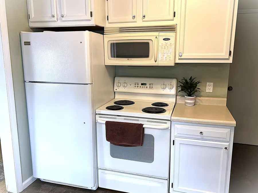 2517 RICE STREET, Stevens Point, WI 54481 - #3
