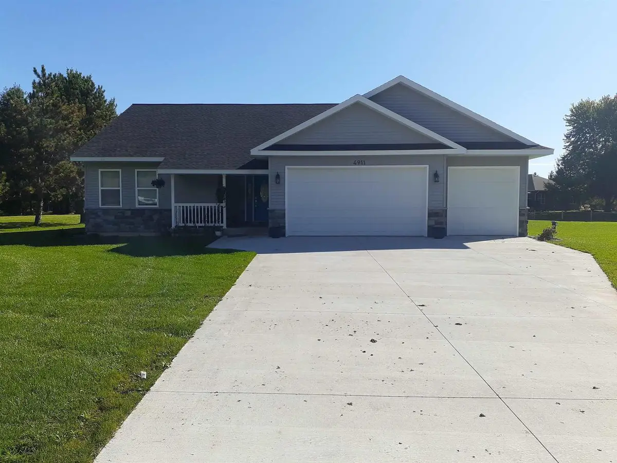 4910 PINE NEEDLE WAY, Wisconsin Rapids, WI 54494 - #1