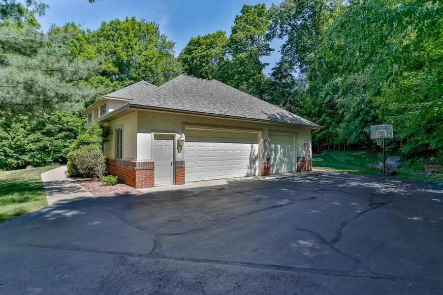 4049 CRESTWOOD DRIVE, Wausau, WI 54403 - #3